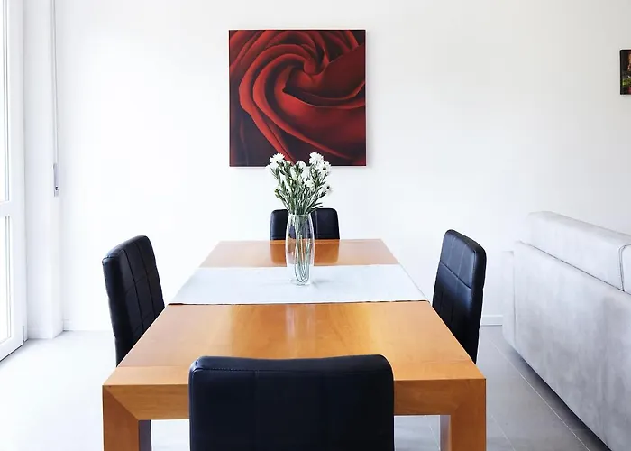 La Vista By Solutions