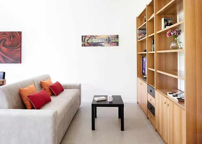 La Vista By Solutions 公寓 *